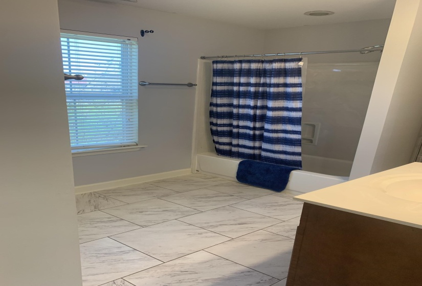 158 KEEL AVE, Memphis, Tennessee 38107, 3 Bedrooms Bedrooms, 5 Rooms Rooms,2 BathroomsBathrooms,Rental Properties,For Sale,KEEL,10209618