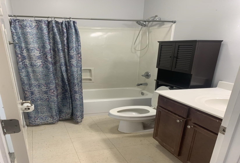158 KEEL AVE, Memphis, Tennessee 38107, 3 Bedrooms Bedrooms, 5 Rooms Rooms,2 BathroomsBathrooms,Rental Properties,For Sale,KEEL,10209618