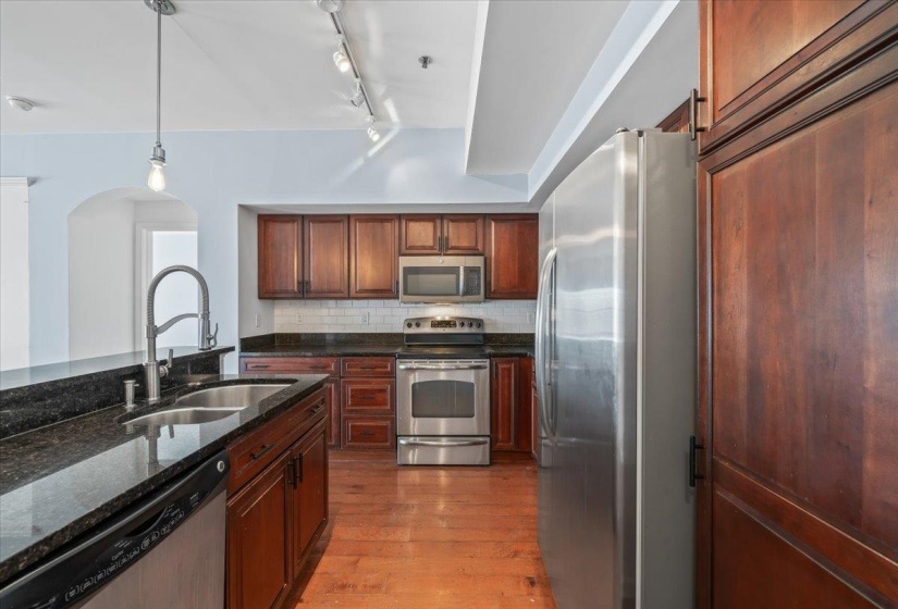 665 TENNESSEE ST, Memphis, Tennessee 38103, 2 Bedrooms Bedrooms, 5 Rooms Rooms,2 BathroomsBathrooms,Residential,For Sale,TENNESSEE,10209631