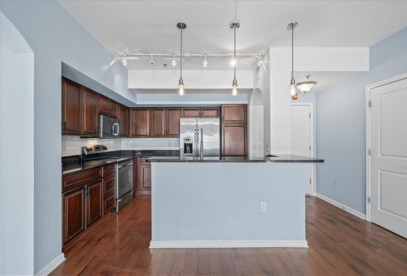 665 TENNESSEE ST, Memphis, Tennessee 38103, 2 Bedrooms Bedrooms, 5 Rooms Rooms,2 BathroomsBathrooms,Residential,For Sale,TENNESSEE,10209631