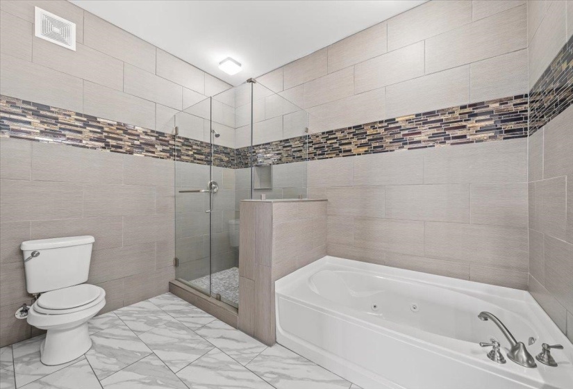 665 TENNESSEE ST, Memphis, Tennessee 38103, 2 Bedrooms Bedrooms, 5 Rooms Rooms,2 BathroomsBathrooms,Residential,For Sale,TENNESSEE,10209631
