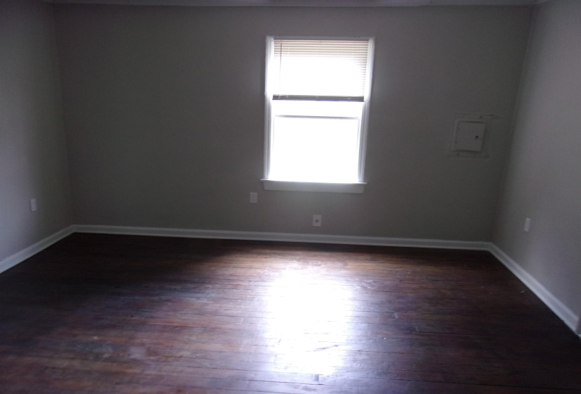 3792 DUNN AVE, Memphis, Tennessee 38111, 2 Bedrooms Bedrooms, 4 Rooms Rooms,1 BathroomBathrooms,Residential,For Sale,DUNN,10209718