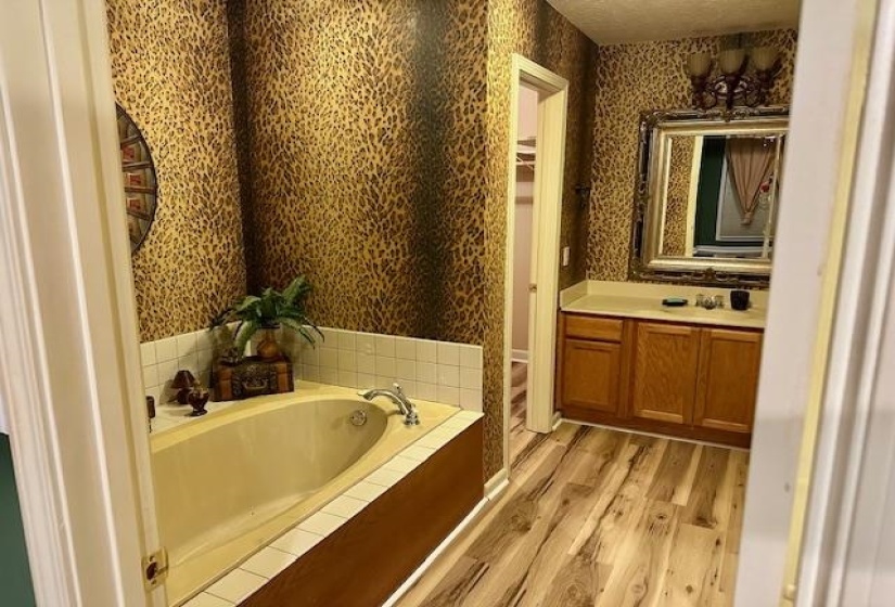 187 COLLINS ST, Ripley, Tennessee 38063, 3 Bedrooms Bedrooms, 7 Rooms Rooms,2 BathroomsBathrooms,Residential,For Sale,COLLINS,10209885