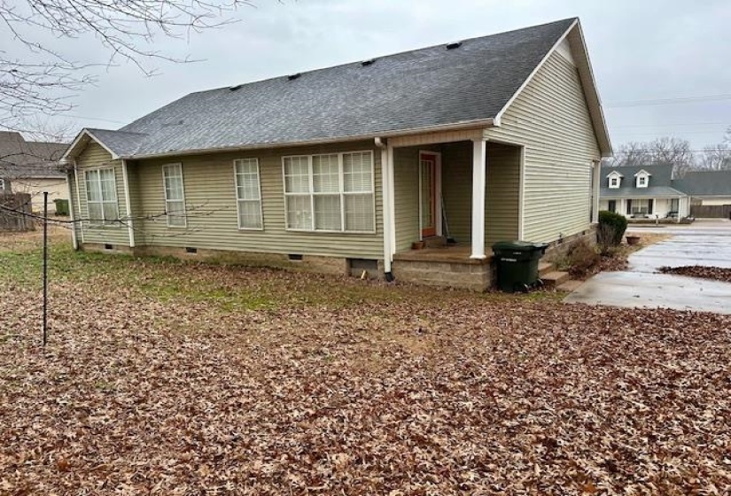 187 COLLINS ST, Ripley, Tennessee 38063, 3 Bedrooms Bedrooms, 7 Rooms Rooms,2 BathroomsBathrooms,Residential,For Sale,COLLINS,10209885