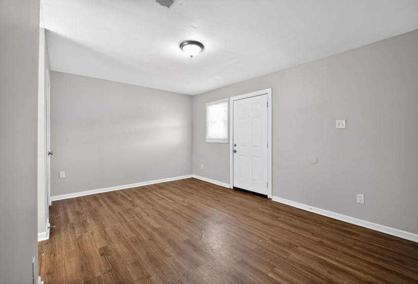 4360 BLUEBELL ST, Memphis, Tennessee 38109, 4 Bedrooms Bedrooms, 6 Rooms Rooms,1 BathroomBathrooms,Residential,For Sale,BLUEBELL,10209892