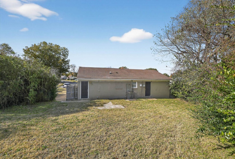 4360 BLUEBELL ST, Memphis, Tennessee 38109, 4 Bedrooms Bedrooms, 6 Rooms Rooms,1 BathroomBathrooms,Residential,For Sale,BLUEBELL,10209892