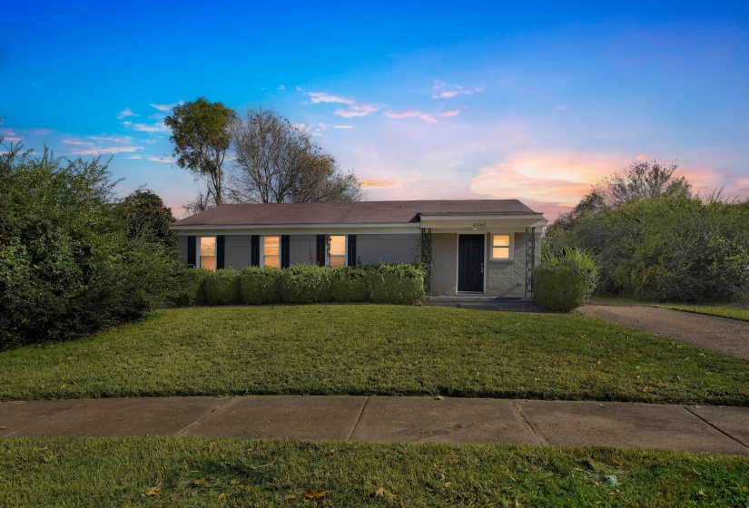 4360 BLUEBELL ST, Memphis, Tennessee 38109, 4 Bedrooms Bedrooms, 6 Rooms Rooms,1 BathroomBathrooms,Residential,For Sale,BLUEBELL,10209892