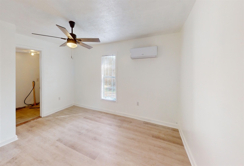 1907 ELMER COX RD, Bethel Springs, Tennessee 38315, 2 Bedrooms Bedrooms, 5 Rooms Rooms,1 BathroomBathrooms,Residential,For Sale,ELMER COX,10209896