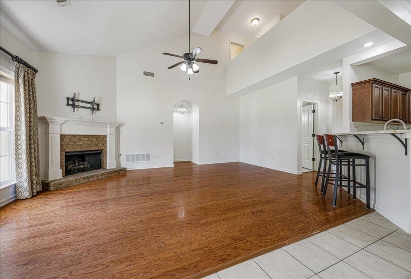 250 LEWIS FAIRWAY CIR, Oakland, Tennessee 38060, 4 Bedrooms Bedrooms, 9 Rooms Rooms,2.1 BathroomsBathrooms,Residential,For Sale,LEWIS FAIRWAY,10209898