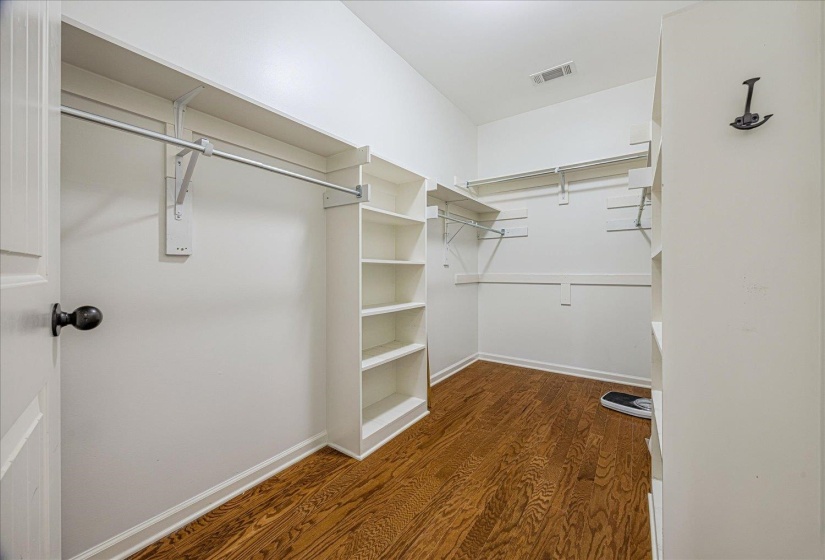 250 LEWIS FAIRWAY CIR, Oakland, Tennessee 38060, 4 Bedrooms Bedrooms, 9 Rooms Rooms,2.1 BathroomsBathrooms,Residential,For Sale,LEWIS FAIRWAY,10209898