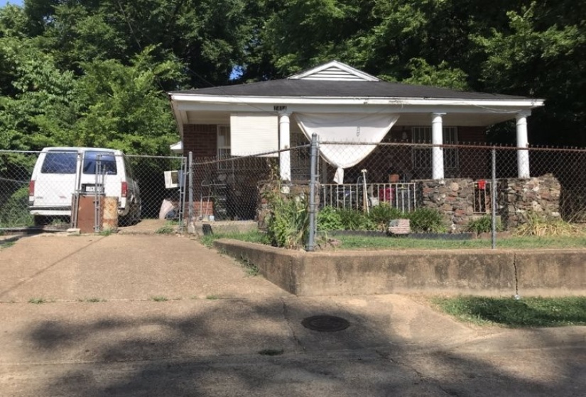 1414 HORACE ST, Memphis, Tennessee 38106, 3 Bedrooms Bedrooms, 6 Rooms Rooms,1.1 BathroomsBathrooms,Residential,For Sale,HORACE,10209912