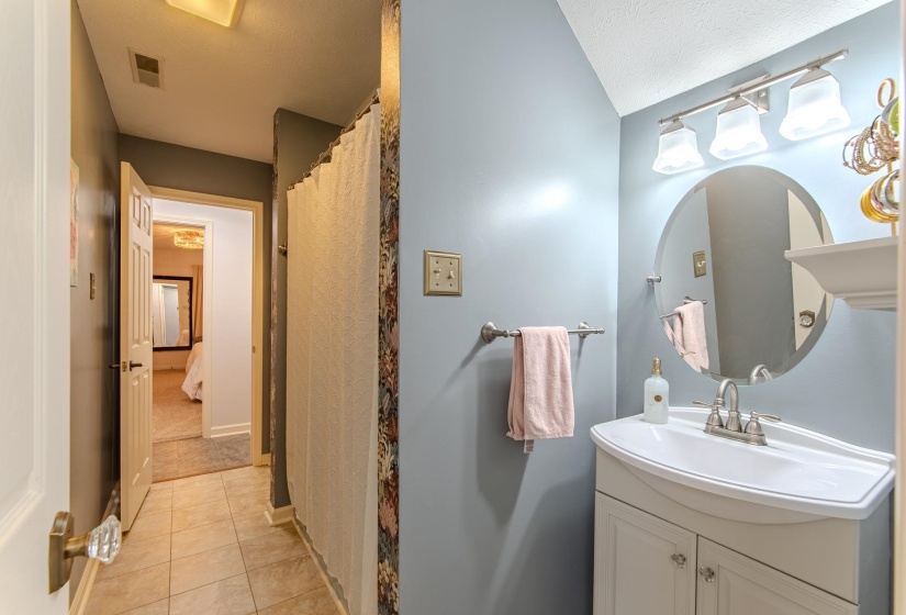 215 SAINT ANDREWS CT, Counce, Tennessee 38326-4243, 3 Bedrooms Bedrooms, 10 Rooms Rooms,3 BathroomsBathrooms,Residential,For Sale,SAINT ANDREWS,10209914