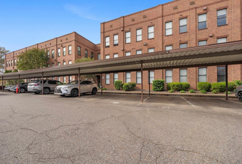 721 LITTY CT, Memphis, Tennessee 38103, 1 Bedroom Bedrooms, 4 Rooms Rooms,1.1 BathroomsBathrooms,Residential,For Sale,LITTY,10209917