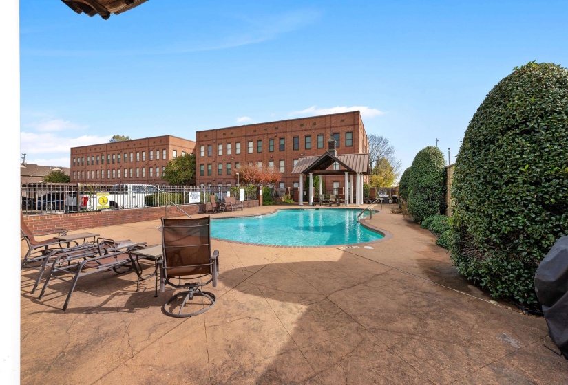 721 LITTY CT, Memphis, Tennessee 38103, 1 Bedroom Bedrooms, 4 Rooms Rooms,1.1 BathroomsBathrooms,Residential,For Sale,LITTY,10209917