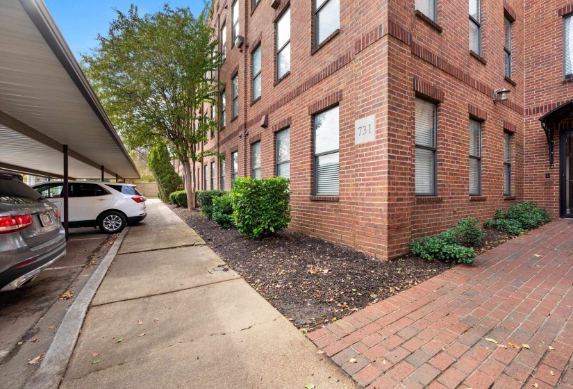 721 LITTY CT, Memphis, Tennessee 38103, 1 Bedroom Bedrooms, 4 Rooms Rooms,1.1 BathroomsBathrooms,Residential,For Sale,LITTY,10209917