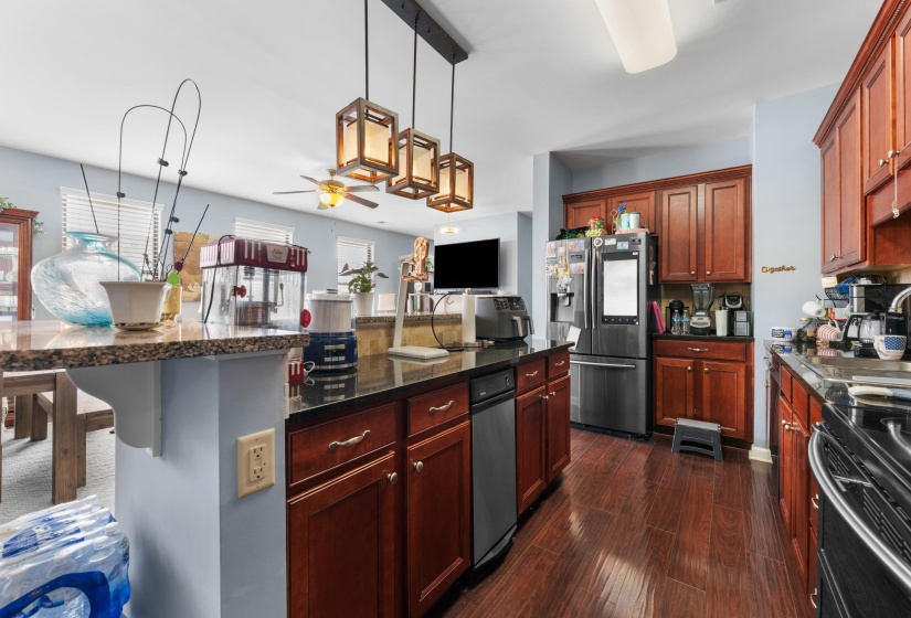 721 LITTY CT, Memphis, Tennessee 38103, 1 Bedroom Bedrooms, 4 Rooms Rooms,1.1 BathroomsBathrooms,Residential,For Sale,LITTY,10209917