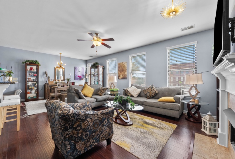 721 LITTY CT, Memphis, Tennessee 38103, 1 Bedroom Bedrooms, 4 Rooms Rooms,1.1 BathroomsBathrooms,Residential,For Sale,LITTY,10209917