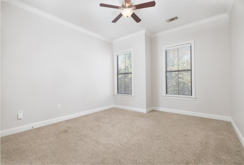 680 HARBOR BEND RD, Memphis, Tennessee 38103, 1 Bedroom Bedrooms, 4 Rooms Rooms,1 BathroomBathrooms,Residential,For Sale,HARBOR BEND,10209919