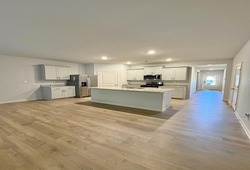 50 ARROWWOOD TRL, Oakland, Tennessee 38060, 4 Bedrooms Bedrooms, 8 Rooms Rooms,2 BathroomsBathrooms,Rental Properties,For Sale,ARROWWOOD,10209947