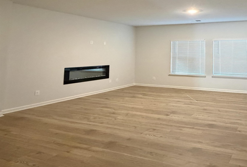 50 ARROWWOOD TRL, Oakland, Tennessee 38060, 4 Bedrooms Bedrooms, 8 Rooms Rooms,2 BathroomsBathrooms,Rental Properties,For Sale,ARROWWOOD,10209947