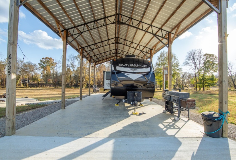 6425 CRAVENS RD, Savannah, Tennessee 38372, ,Land,For Sale,CRAVENS,10209931