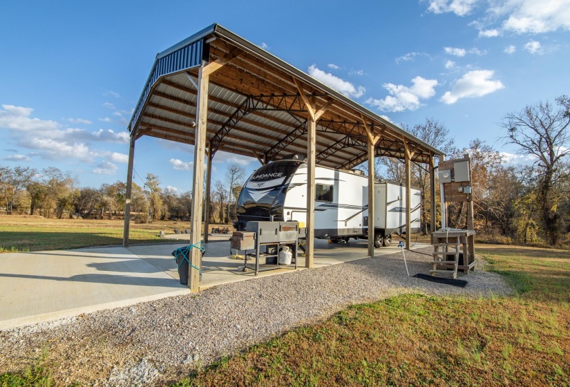 6425 CRAVENS RD, Savannah, Tennessee 38372, ,Land,For Sale,CRAVENS,10209931