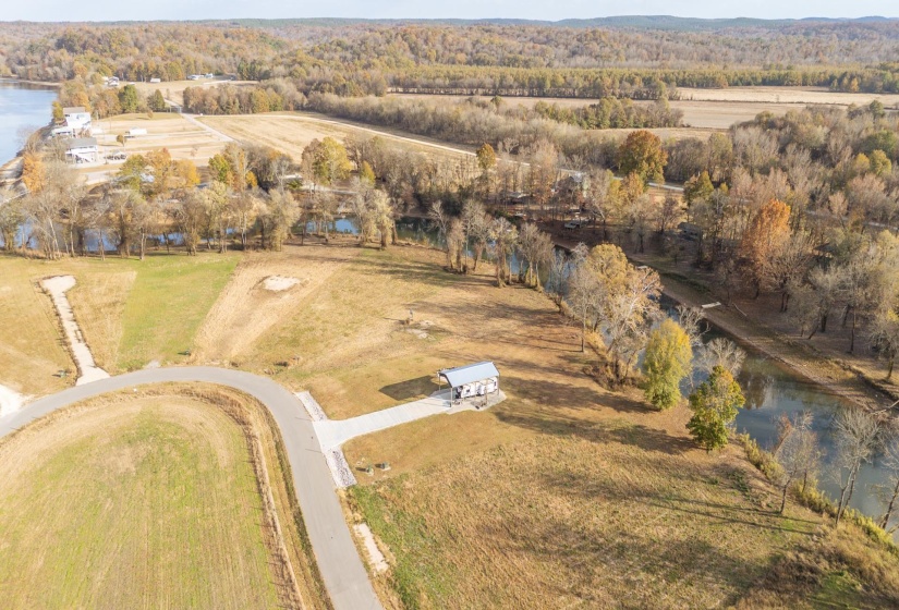 6425 CRAVENS RD, Savannah, Tennessee 38372, ,Land,For Sale,CRAVENS,10209931