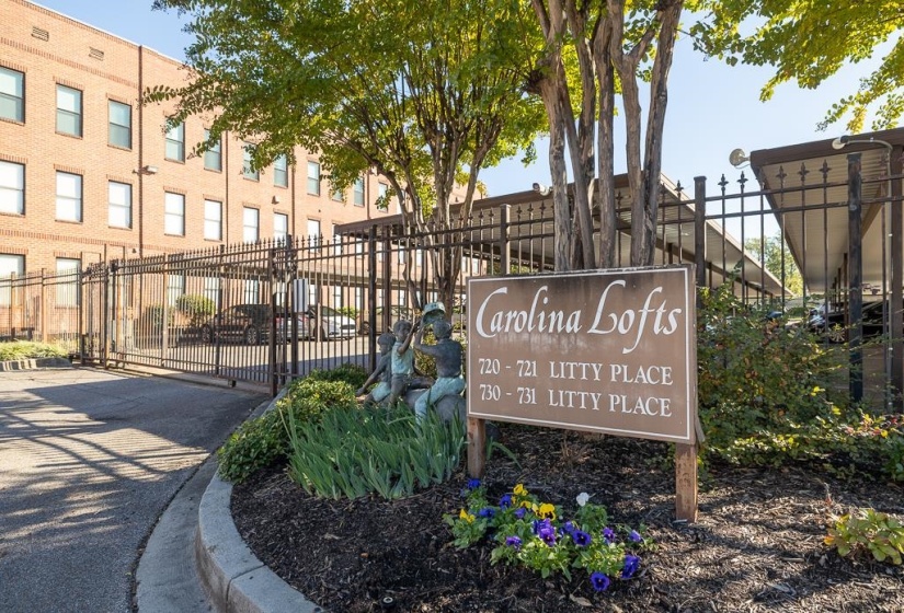 89 CAROLINA AVE, Memphis, Tennessee 38103, 2 Bedroom Bedrooms, 5 Room Rooms,2.1 BathroomBathrooms,Residential,For Sale,CAROLINA,0,10209930