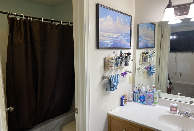 140 ANCIL WAY, Savannah, Tennessee 38372, 3 Bedrooms Bedrooms, 6 Rooms Rooms,2 BathroomsBathrooms,Residential,For Sale,ANCIL,10209937