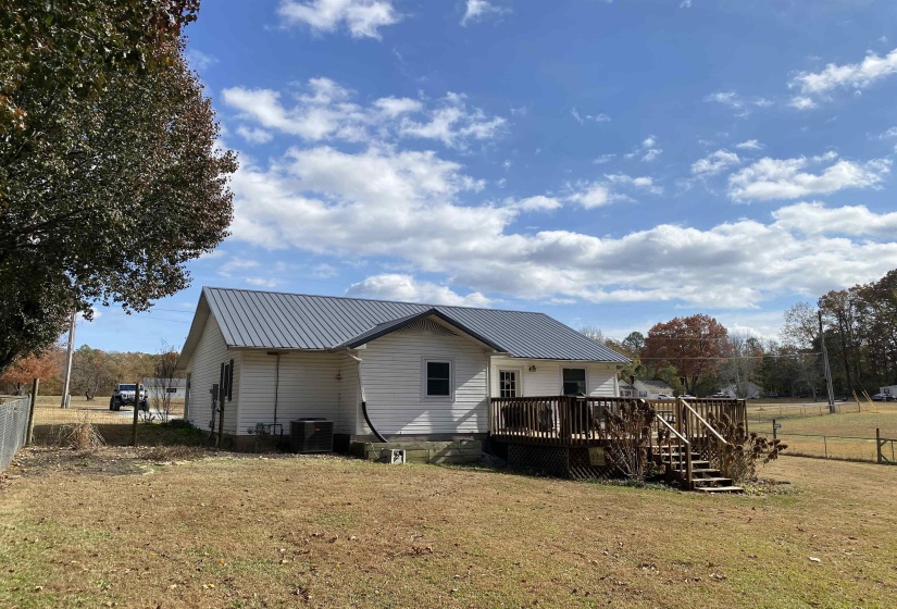 140 ANCIL WAY, Savannah, Tennessee 38372, 3 Bedrooms Bedrooms, 6 Rooms Rooms,2 BathroomsBathrooms,Residential,For Sale,ANCIL,10209937