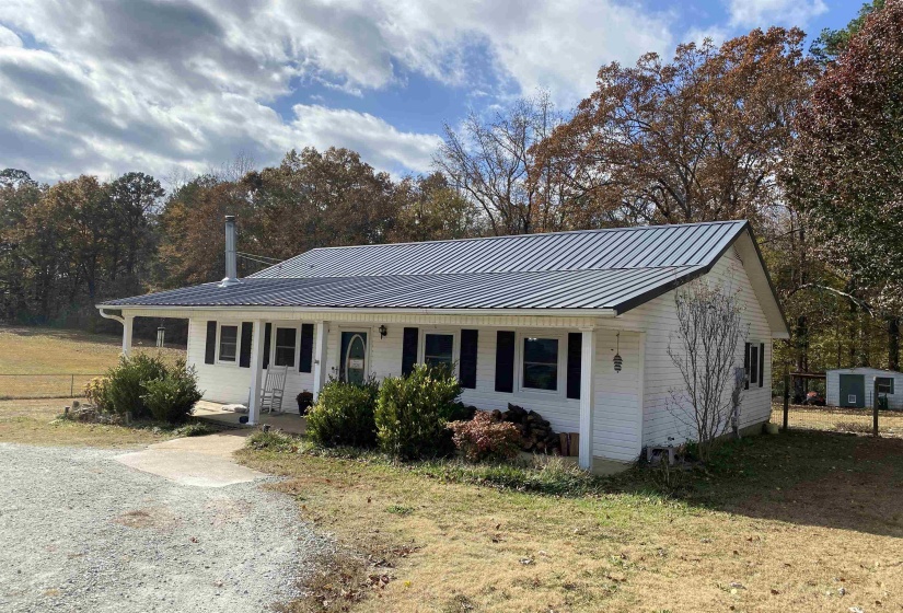 140 ANCIL WAY, Savannah, Tennessee 38372, 3 Bedrooms Bedrooms, 6 Rooms Rooms,2 BathroomsBathrooms,Residential,For Sale,ANCIL,10209937