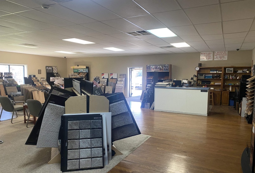 795 CENTER POINT RD, Reagan, Tennessee 38362, ,Commercial/industrial,For Sale,CENTER POINT,10209985