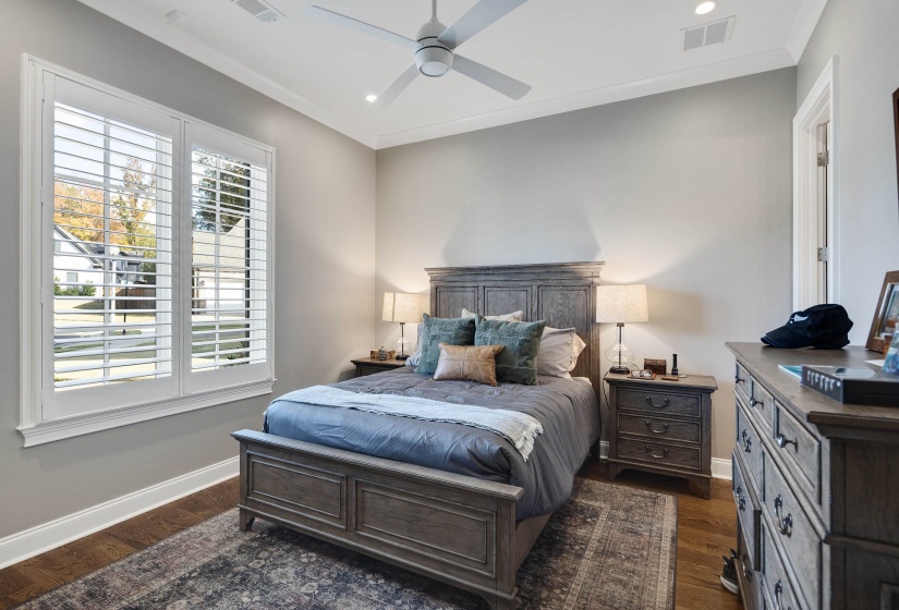 1687 NESHOBA OAK LN, Germantown, Tennessee 38138, 5 Bedrooms Bedrooms, 10 Rooms Rooms,4.1 BathroomsBathrooms,Residential,For Sale,NESHOBA OAK,10209972