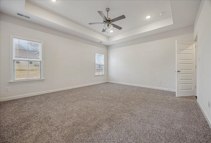 7193 ALEXANDER HILL LN, Millington, Tennessee 38053, 5 Bedrooms Bedrooms, 10 Rooms Rooms,3 BathroomsBathrooms,Residential,For Sale,ALEXANDER HILL,10209974