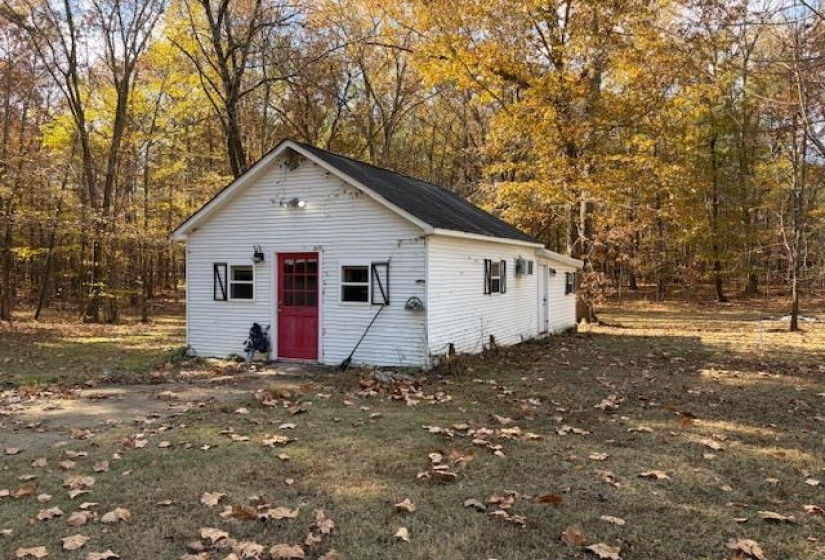 4701 MICHIE PEBBLE HILL RD, Michie, Tennessee 38357, 3 Bedrooms Bedrooms, 11 Rooms Rooms,2.1 BathroomsBathrooms,Residential,For Sale,MICHIE PEBBLE HILL,10209977