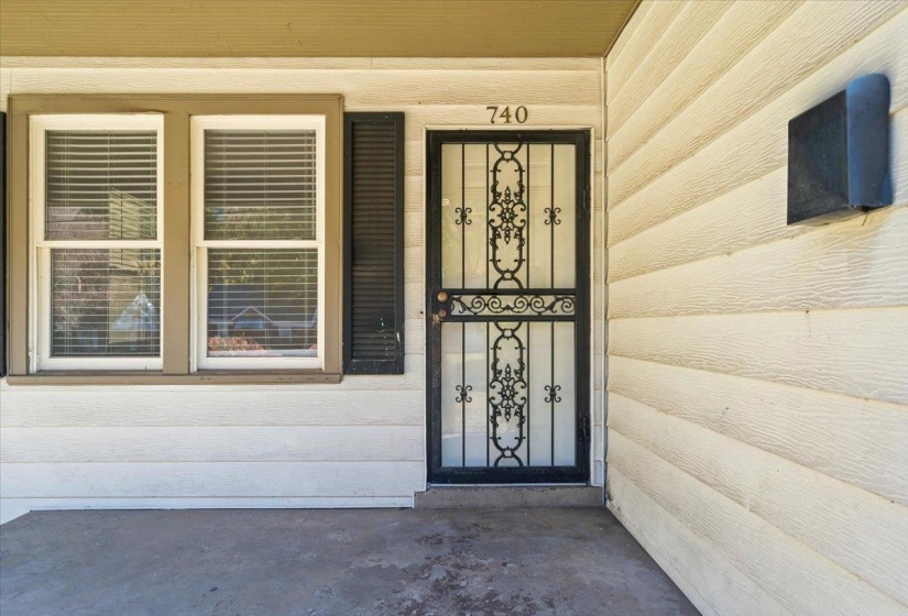 740 LOEB ST, Memphis, Tennessee 38111, 3 Bedrooms Bedrooms, 6 Rooms Rooms,1 BathroomBathrooms,Residential,For Sale,LOEB,10209992