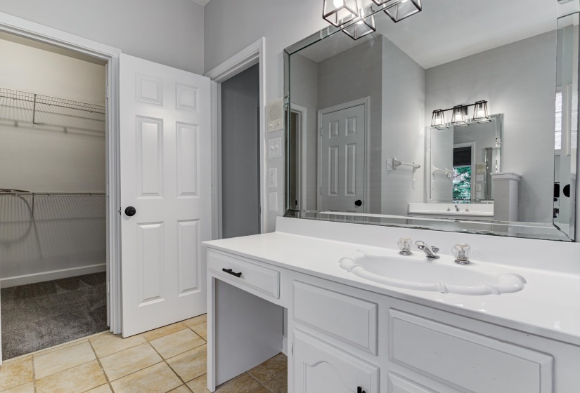 604 MADEWOOD DR, Memphis, Tennessee 38103, 3 Bedrooms Bedrooms, 7 Rooms Rooms,2.1 BathroomsBathrooms,Residential,For Sale,MADEWOOD,10210015