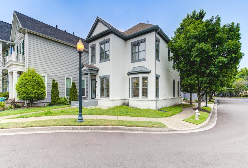 604 MADEWOOD DR, Memphis, Tennessee 38103, 3 Bedrooms Bedrooms, 7 Rooms Rooms,2.1 BathroomsBathrooms,Residential,For Sale,MADEWOOD,10210015