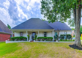 1937 ADA LN, Memphis, Tennessee 38016, 4 Bedrooms Bedrooms, 8 Rooms Rooms,3 BathroomsBathrooms,Residential,For Sale,ADA,10210016