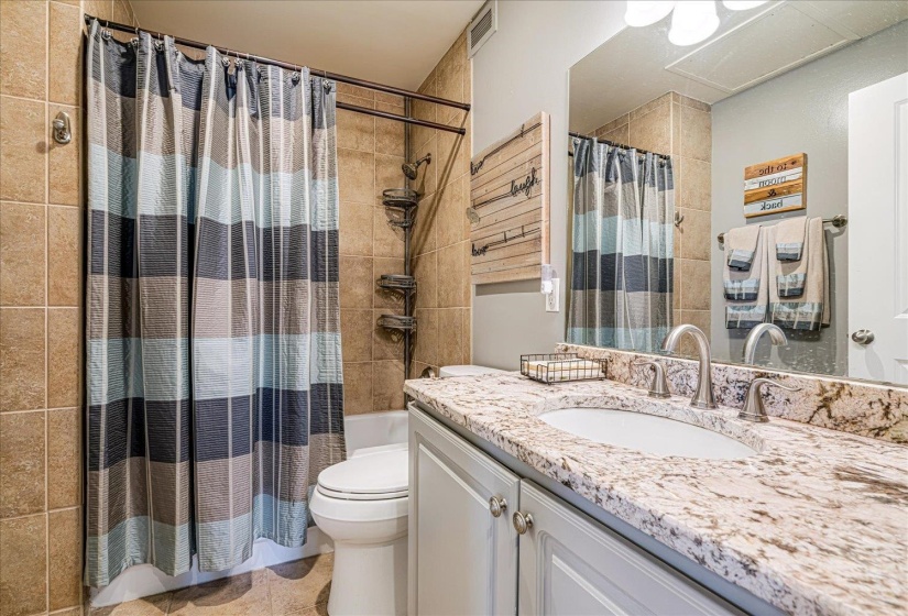 655 RIVERSIDE DR, Memphis, Tennessee 38103, 2 Bedrooms Bedrooms, 5 Rooms Rooms,2 BathroomsBathrooms,Residential,For Sale,RIVERSIDE,10210023