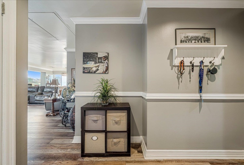 655 RIVERSIDE DR, Memphis, Tennessee 38103, 2 Bedrooms Bedrooms, 5 Rooms Rooms,2 BathroomsBathrooms,Residential,For Sale,RIVERSIDE,10210023