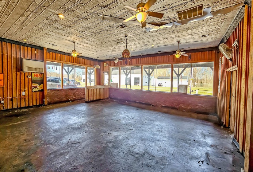 12013 US 70 HWY, Arlington, Tennessee 38002, ,Commercial/industrial,For Sale,US 70,10210055