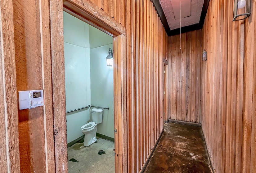 12013 US 70 HWY, Arlington, Tennessee 38002, ,Commercial/industrial,For Sale,US 70,10210055