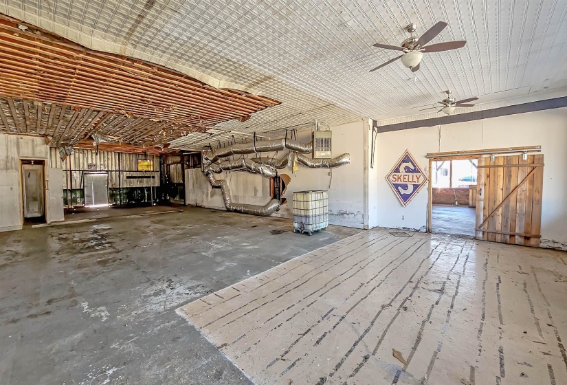 12013 US 70 HWY, Arlington, Tennessee 38002, ,Commercial/industrial,For Sale,US 70,10210055