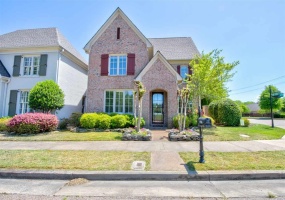 1986 ARDEN OAKS DR, Germantown, Tennessee 38139, 3 Bedrooms Bedrooms, 8 Rooms Rooms,2.1 BathroomsBathrooms,Rental Properties,For Sale,ARDEN OAKS,10210047