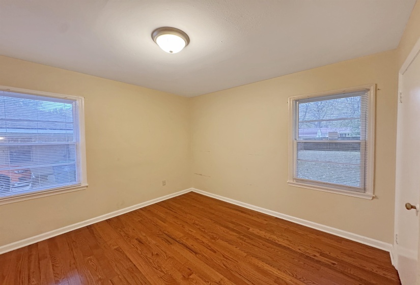 1519 WHITE STATION RD, Memphis, Tennessee 38117, 3 Bedrooms Bedrooms, 5 Rooms Rooms,2 BathroomsBathrooms,Residential,For Sale,WHITE STATION,10207760