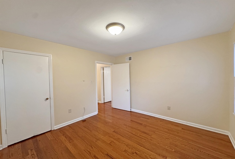 1519 WHITE STATION RD, Memphis, Tennessee 38117, 3 Bedrooms Bedrooms, 5 Rooms Rooms,2 BathroomsBathrooms,Residential,For Sale,WHITE STATION,10207760