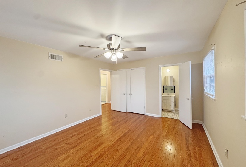 1519 WHITE STATION RD, Memphis, Tennessee 38117, 3 Bedrooms Bedrooms, 5 Rooms Rooms,2 BathroomsBathrooms,Residential,For Sale,WHITE STATION,10207760