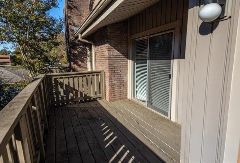748 HEDGEGROVE DR, Memphis, Tennessee 38117, 2 Bedrooms Bedrooms, 6 Rooms Rooms,2 BathroomsBathrooms,Residential,For Sale,HEDGEGROVE,10210039