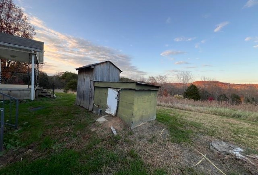 5388 MORRISON CREEK RD, Clifton, Tennessee 38425, 2 Bedrooms Bedrooms, 6 Rooms Rooms,1 BathroomBathrooms,Residential,For Sale,MORRISON CREEK,10210058